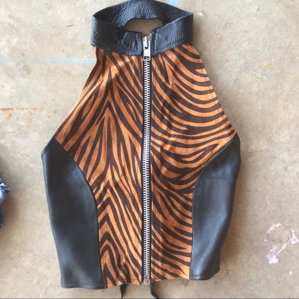 💯💯💯 LEATHER HALTER SMALL
